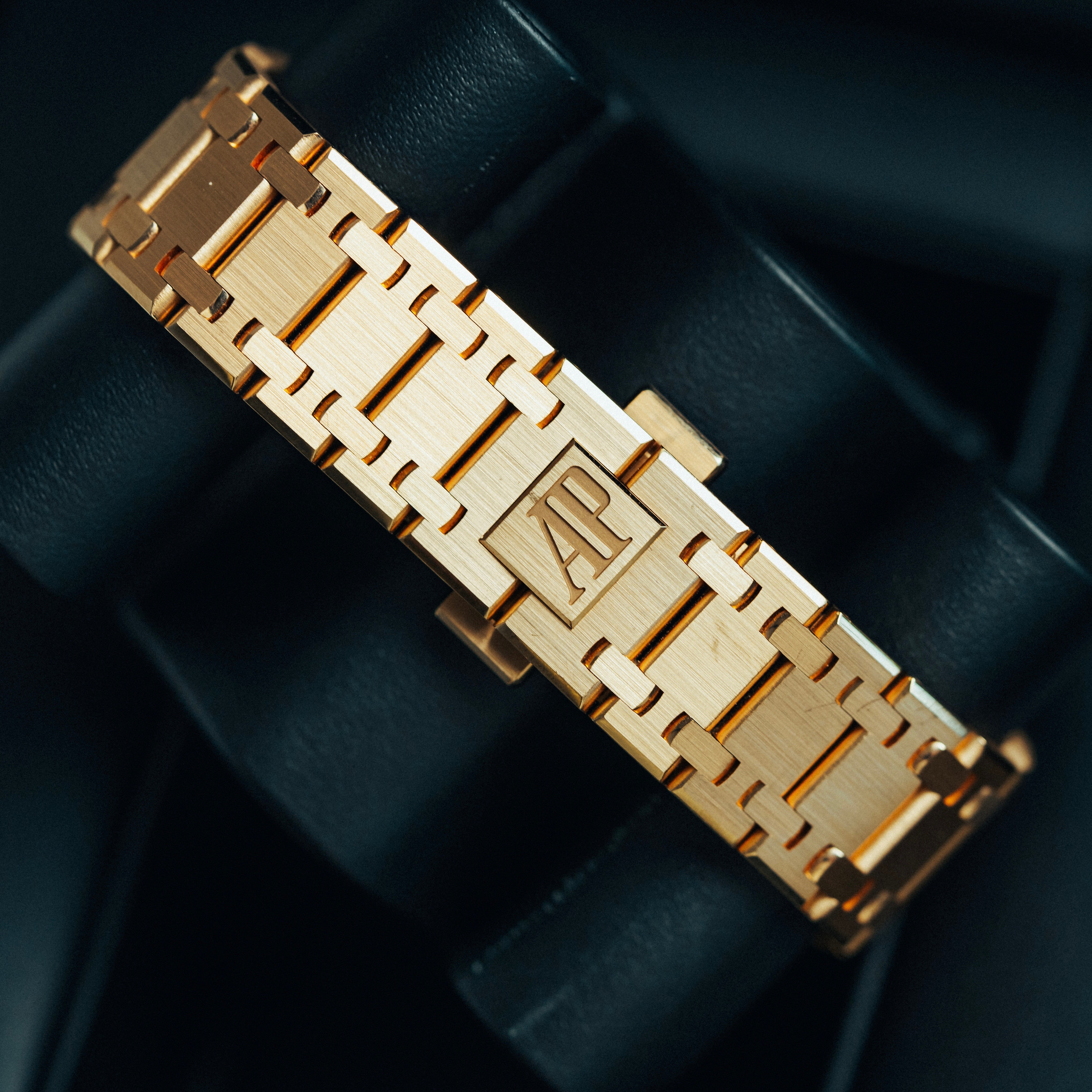 Audemars Piguet Royal Oak Gold