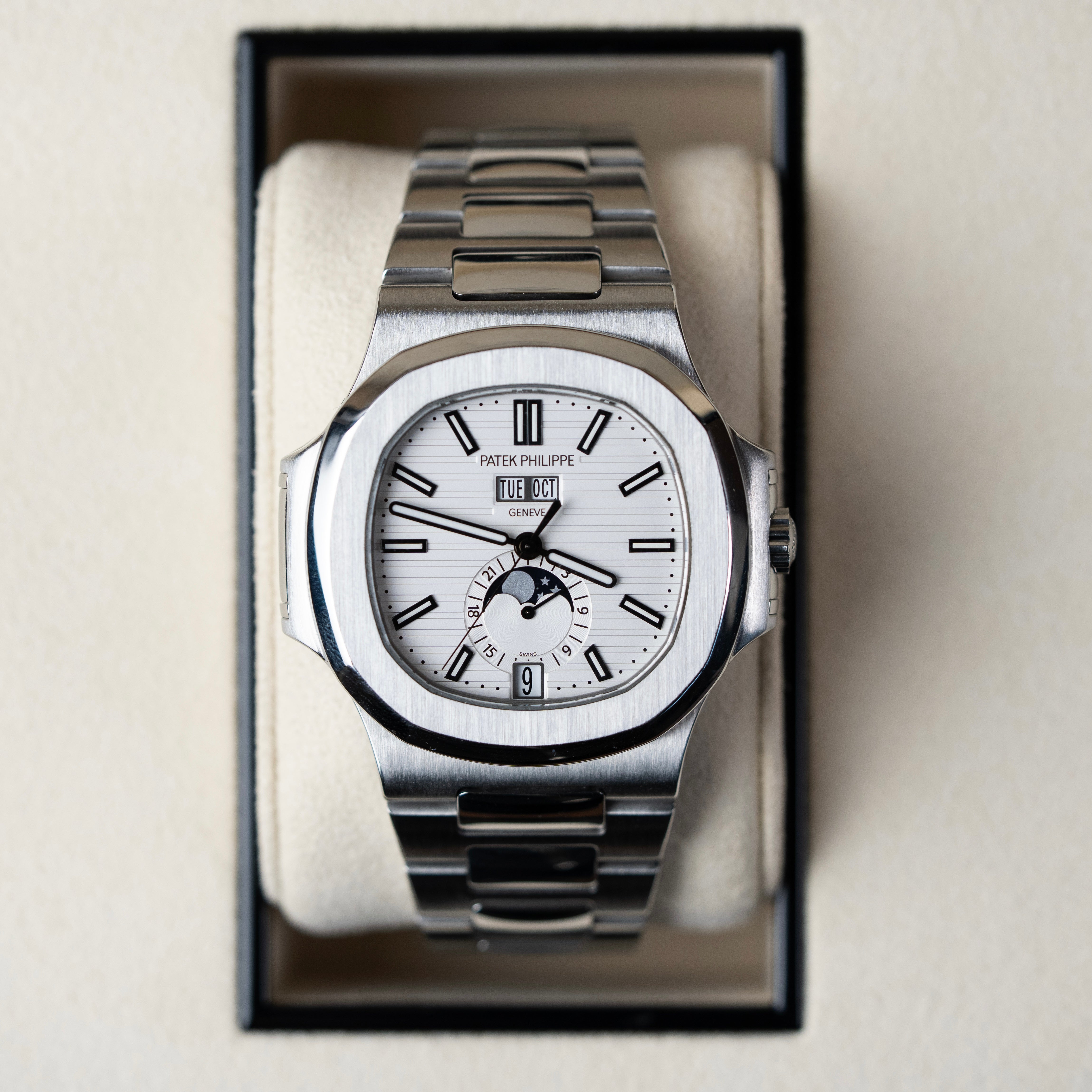 Patek Philippe 5726/1A-010 White