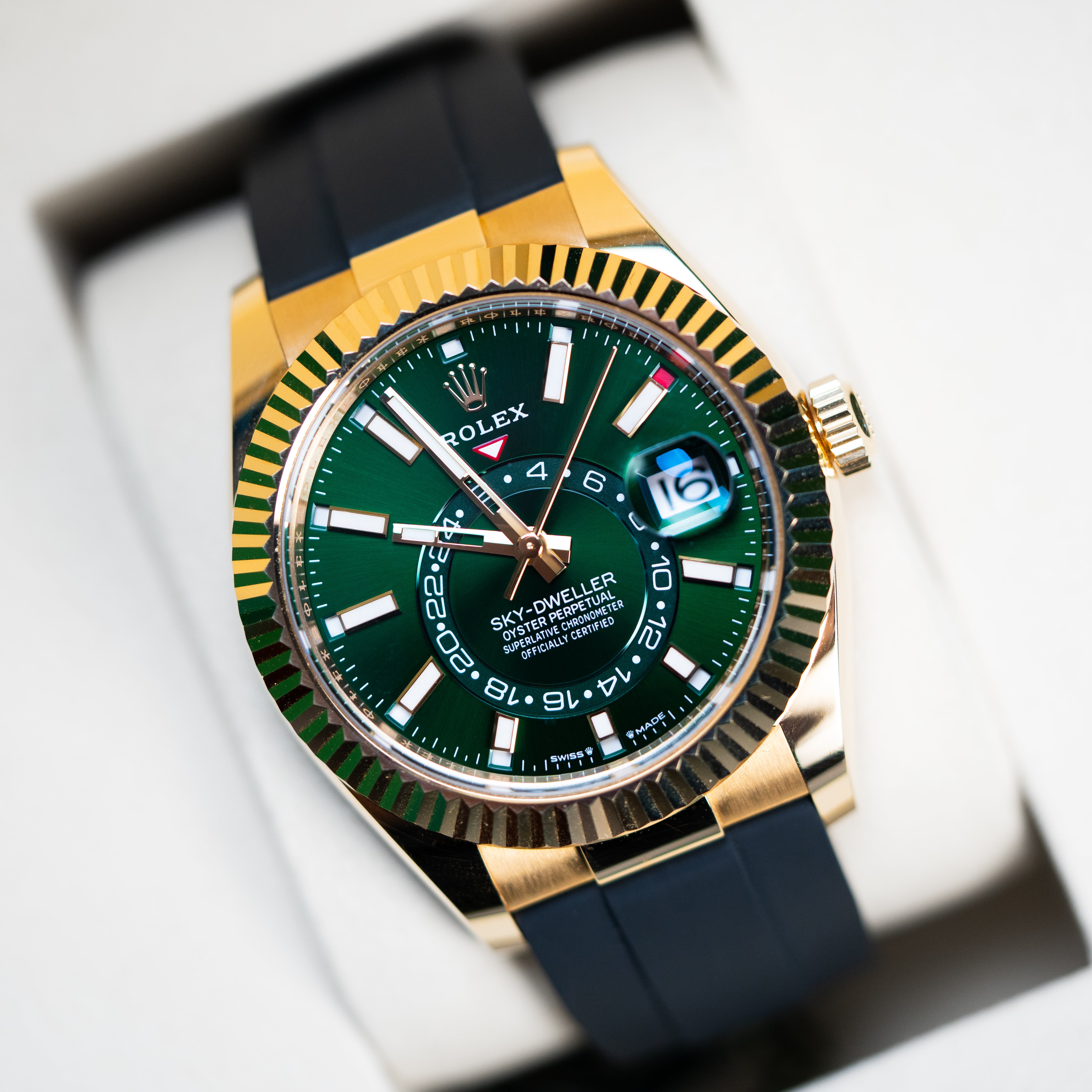 Rolex Sky-Dweller Oysterflex