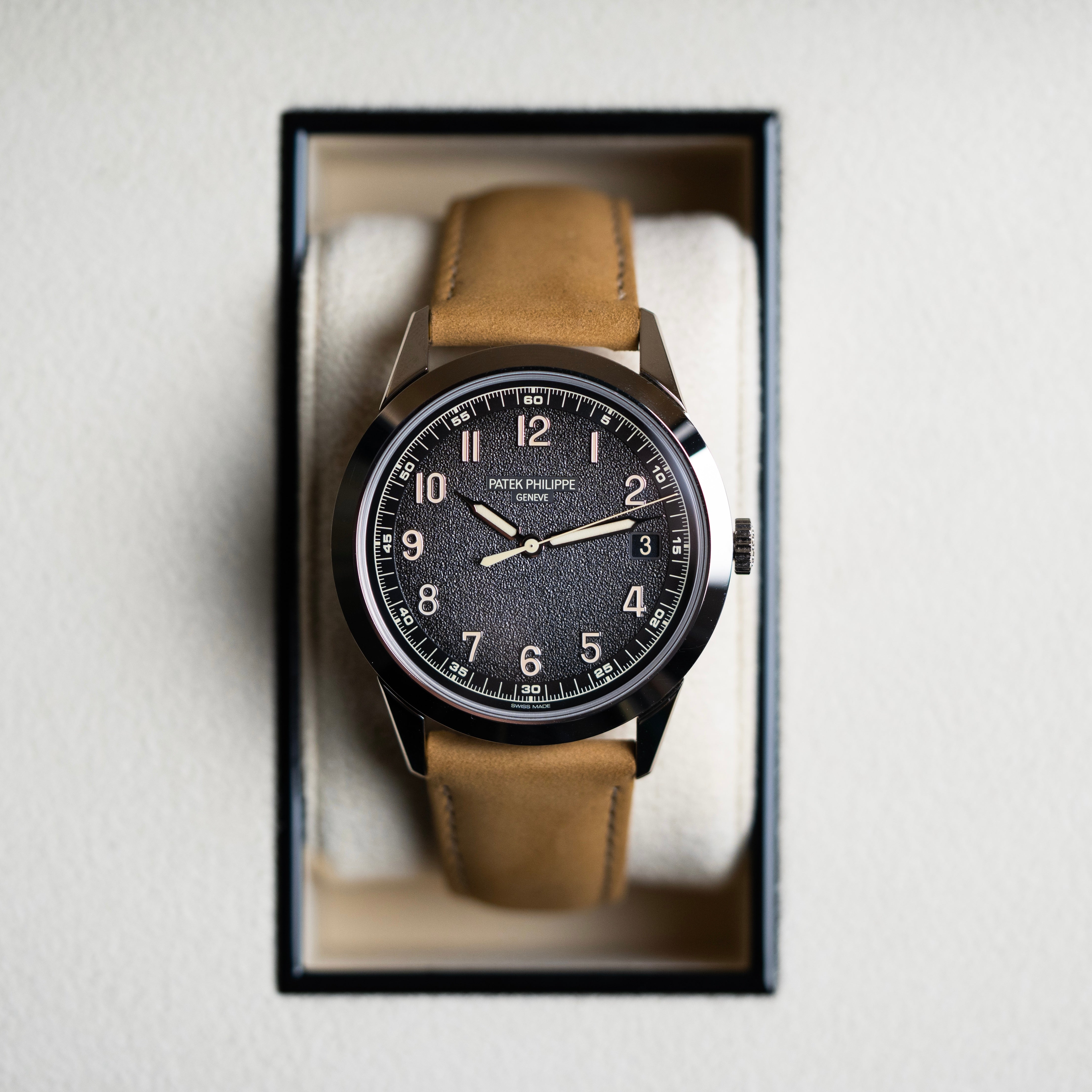 Patek Philippe Calatrava 5226G-001